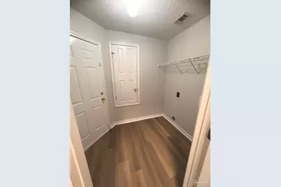 711 Marsh Harbor Dr, Mary Esther, FL 32569 - Photo 8