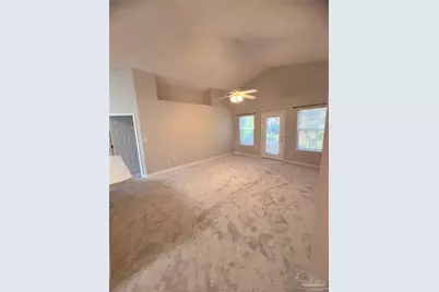 711 Marsh Harbor Dr, Mary Esther, FL 32569 - Photo 6