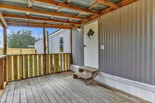 5658 Government Dr, Gulf Breeze, FL 32563 - Photo 36