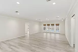 2437 W Bayshore Rd, Gulf Breeze, FL 32563 - Photo 2