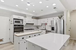 2437 W Bayshore Rd, Gulf Breeze, FL 32563 - Photo 50
