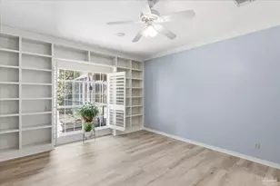 2437 W Bayshore Rd, Gulf Breeze, FL 32563 - Photo 22