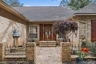 2437 W Bayshore Rd, Gulf Breeze, FL 32563 - Photo 44