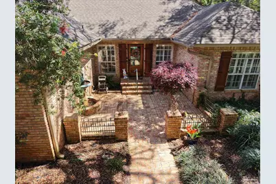 2437 W Bayshore Rd, Gulf Breeze, FL 32563 - Photo 46