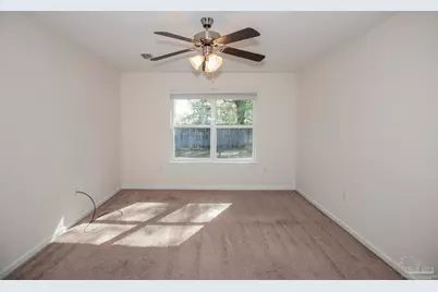 9490 Lutoo Ln, Pensacola, FL 32526 - Photo 24