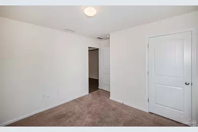 9490 Lutoo Ln, Pensacola, FL 32526 - Photo 10