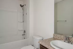 9490 Lutoo Ln, Pensacola, FL 32526 - Photo 16