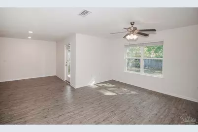 9490 Lutoo Ln, Pensacola, FL 32526 - Photo 38