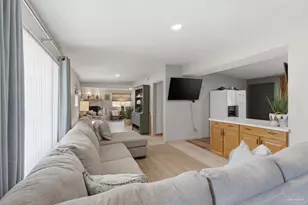 2110 Elaine Cir, Pensacola, FL 32504 - Photo 10