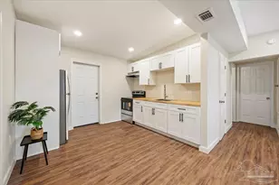 448 Lakeview Ave, Cantonment, FL 32533 - Photo 6