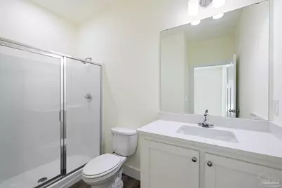 1913 W Chase St, Pensacola, FL 32502 - Photo 8