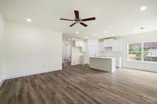 1913 W Chase St, Pensacola, FL 32502 - Photo 10