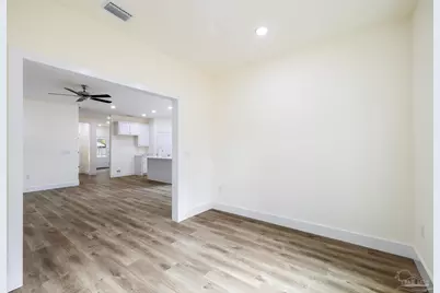 1913 W Chase St, Pensacola, FL 32502 - Photo 18