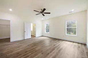 1913 W Chase St, Pensacola, FL 32502 - Photo 22