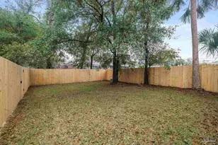 1915 W Chase St, Pensacola, FL 32502 - Photo 36