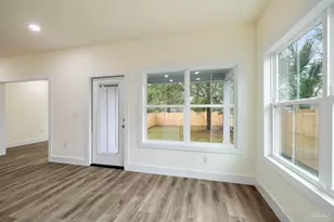 1915 W Chase St, Pensacola, FL 32502 - Photo 14