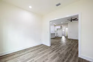 1915 W Chase St, Pensacola, FL 32502 - Photo 18