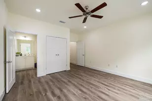 1915 W Chase St, Pensacola, FL 32502 - Photo 8