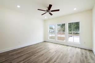 1913 + 1915 W Chase St, Pensacola, FL 32502 - Photo 6