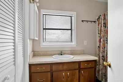2802 W Gonzalez St, Pensacola, FL 32505 - Photo 14