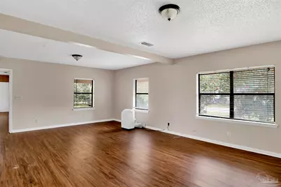 2802 W Gonzalez St, Pensacola, FL 32505 - Photo 12