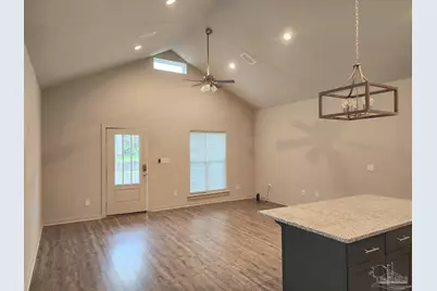 106 S G St, Pensacola, FL 32502 - Photo 8