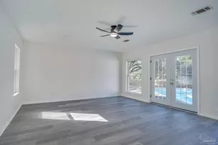 4725 Clara St, Pensacola, FL 32526 - Photo 16