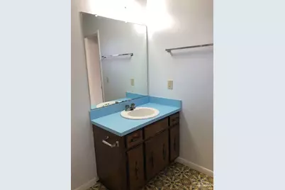 2015 Frontera St, Navarre, FL 32566 - Photo 16