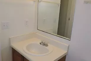 1913 Gulf Bay Ln, Pensacola, FL 32506 - Photo 32