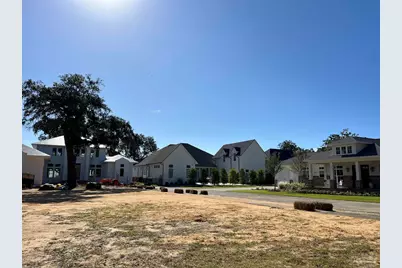 581 Chipley Ave, Pensacola, FL 32503 - Photo 36