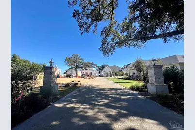 581 Chipley Ave, Pensacola, FL 32503 - Photo 4