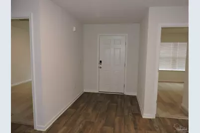 3902 James Stovall St, Pensacola, FL 32526 - Photo 2