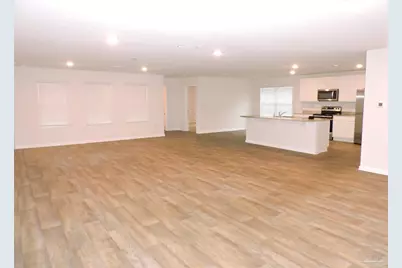 3902 James Stovall St, Pensacola, FL 32526 - Photo 4