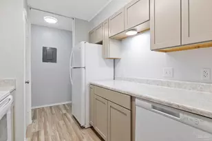 2303 W Michigan Ave, Pensacola, FL 32526 - Photo 10