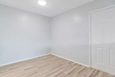 2303 W Michigan Ave #B1, Pensacola, FL 32526 - Photo 26