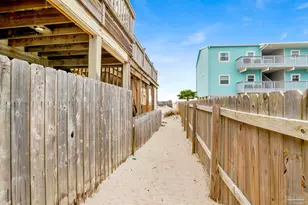 1686 Calle Bonita, Pensacola Beach, FL 32561 - Photo 36