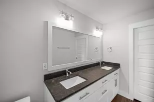 248 N De Villiers St, Pensacola, FL 32502 - Photo 42