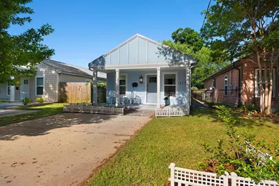 319 N Reus St, Pensacola, FL 32501 - Photo 2