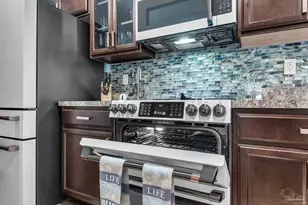 319 N Reus St, Pensacola, FL 32501 - Photo 16