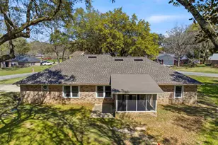 3573 Victory Dr, Pace, FL 32571 - Photo 40