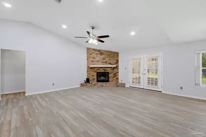 3573 Victory Dr, Pace, FL 32571 - Photo 10