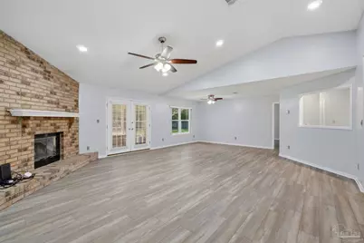 3573 Victory Dr, Pace, FL 32571 - Photo 8