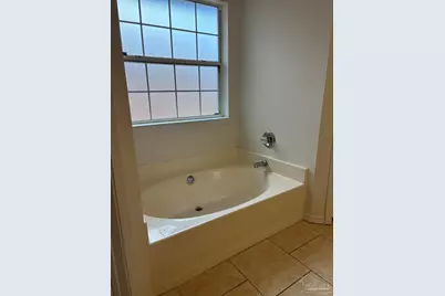 5687 Sweetbirch Ln, Milton, FL 32583 - Photo 12