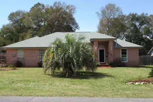 5717 Loring Dr, Milton, FL 32583 - Photo 1