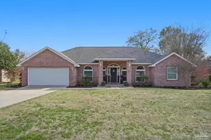 4249 Spindlewick Dr, Pace, FL 32571 - Photo 4