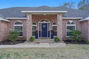 4249 Spindlewick Dr, Pace, FL 32571 - Photo 4