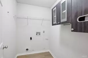 2021 Reserve Blvd, Gulf Breeze, FL 32563 - Photo 8