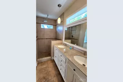 206 Berry Rd, Pensacola, FL 32507 - Photo 10