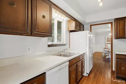 1253 Redwood Ln, Gulf Breeze, FL 32563 - Photo 12