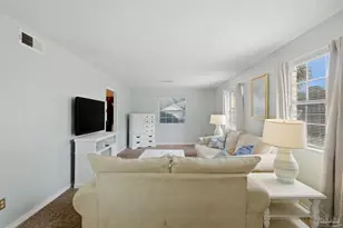 1253 Redwood Ln, Gulf Breeze, FL 32563 - Photo 10